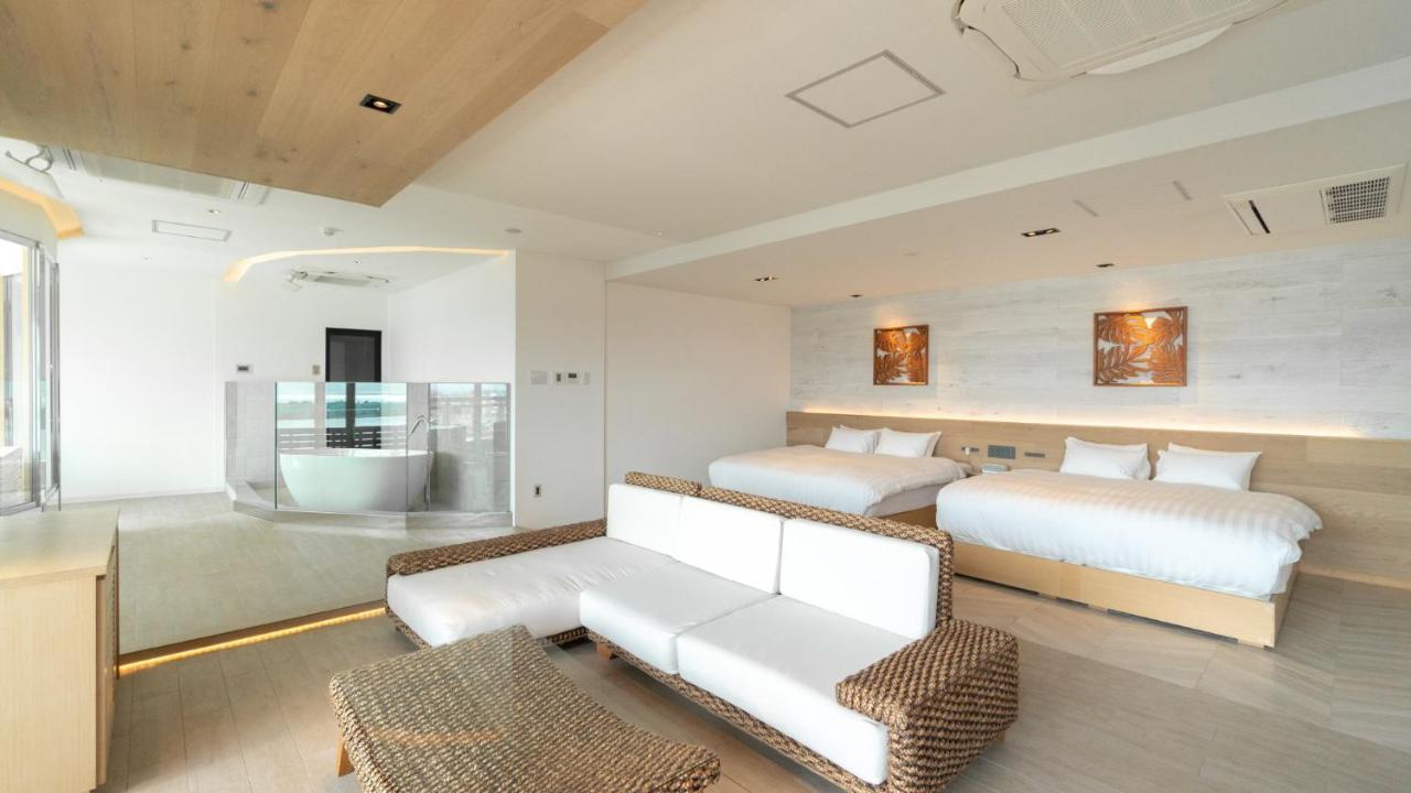 Third Ishigakijima Hotel Ishigaki  Bagian luar foto